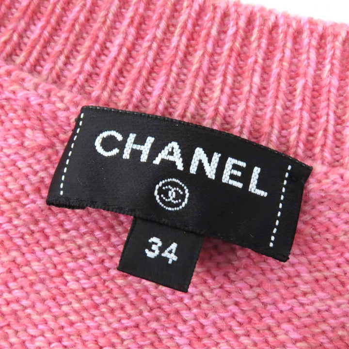 極美品△CHANEL シャネル 2024年製 P77562 カシミヤ98％ ココマーク ギター ワッペン クルーネック 長袖 ニット セーター ピンク 34 伊製