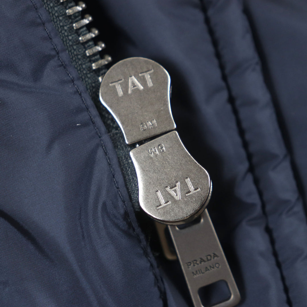 美品▼PRADA プラダ 20AW SGH047 トライアングルロゴ 三角プレート フード付き WZIPUP ダウンコート ネイビー XXL 正規品 メンズ