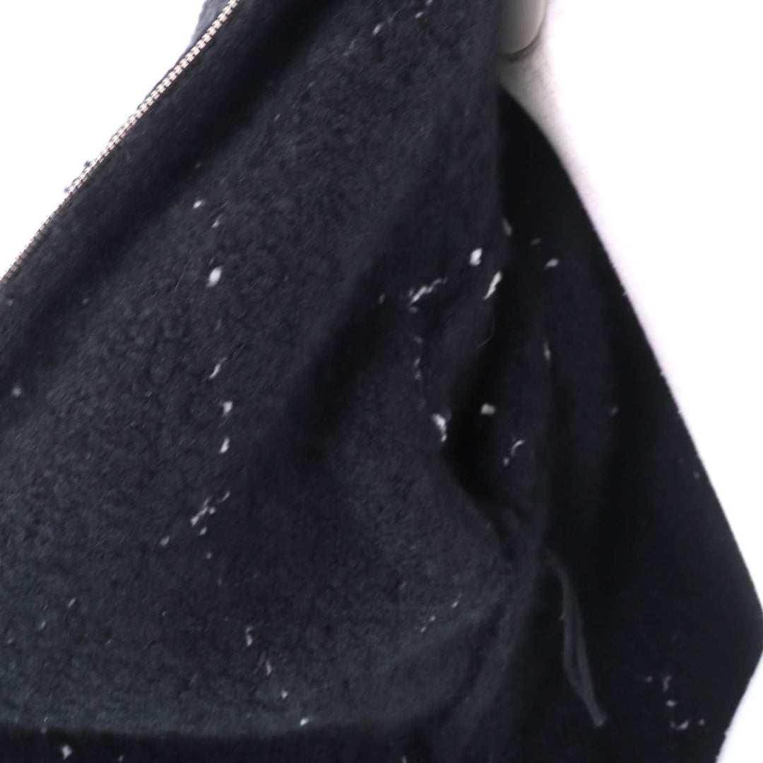 極美品★CHANEL シャネル P74369 カシミヤ シルク混 ラインストーンココマークボタン付 マトラッセ柄 ZIP UP ジャケット 黒 白 38 袋付