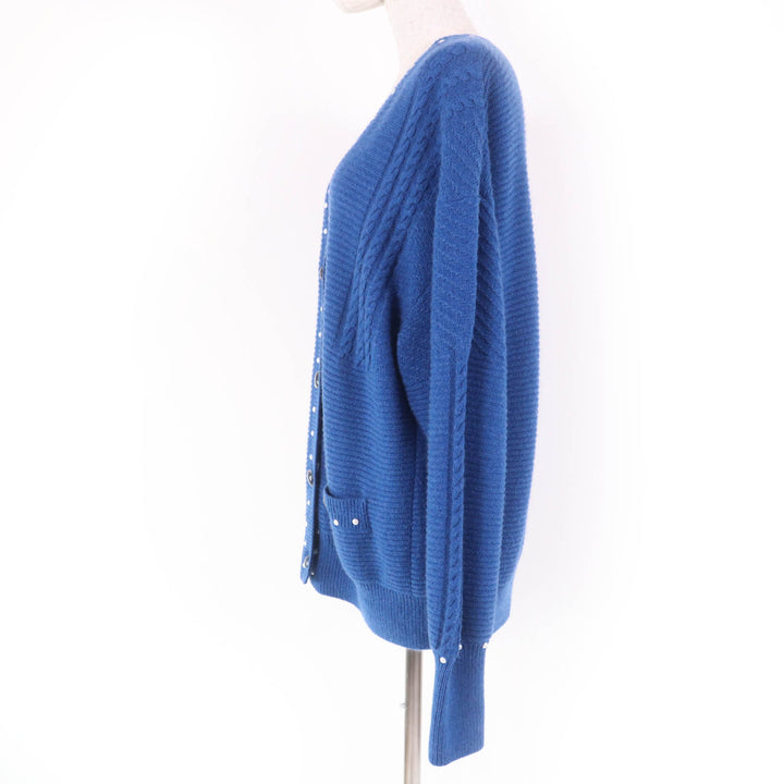 極美品☆CHANEL シャネル P53610K06955 カシミヤ混 ココボタン フェイクパール付 長袖 ニット カーディガン ブルー 38 正規品 レディース