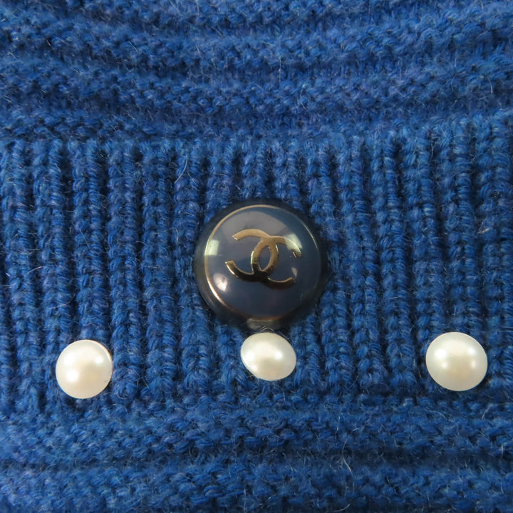 極美品☆CHANEL シャネル P53610K06955 カシミヤ混 ココボタン フェイクパール付 長袖 ニット カーディガン ブルー 38 正規品 レディース