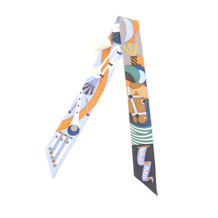未使用品★HERMES エルメス PARADE EN FANFARE パラード アン ファンファーレ シルク100％ BRUN/BLEU/VERT スカーフ 箱付き レディース
