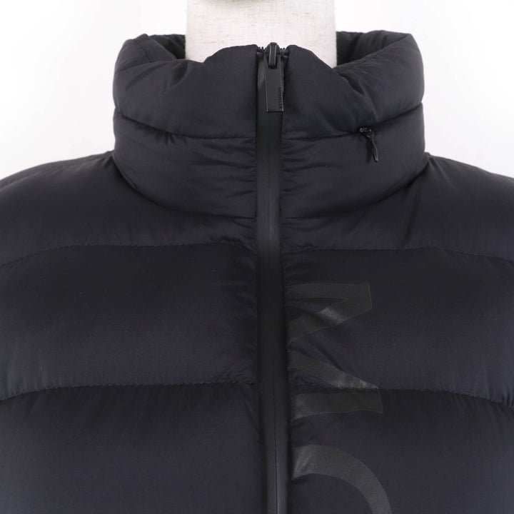極美品☆MONCLER モンクレール 23-24AW CERCES ロゴワッペン・フード付 フロントロゴ ダウンジャケット ブラック 2 正規品 レディース