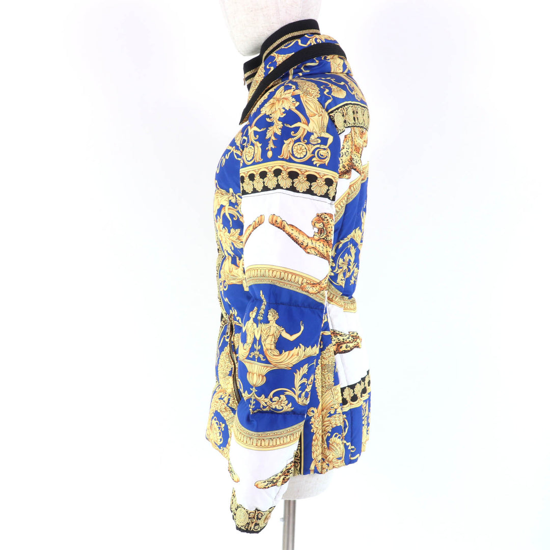未使用品☆VERSACE ヴェルサーチ A80273 バロックプリント メデューサボタン ダウンジャケット マルチ 36 イタリア製 正規品 レディース