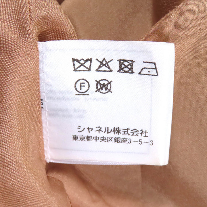 極美品★CHANEL シャネル P57978 裏地シルク100％ ココ金具付 Vネック フレンチスリーブ 膝丈 ツイード ワンピース ブラウン 38 正規品