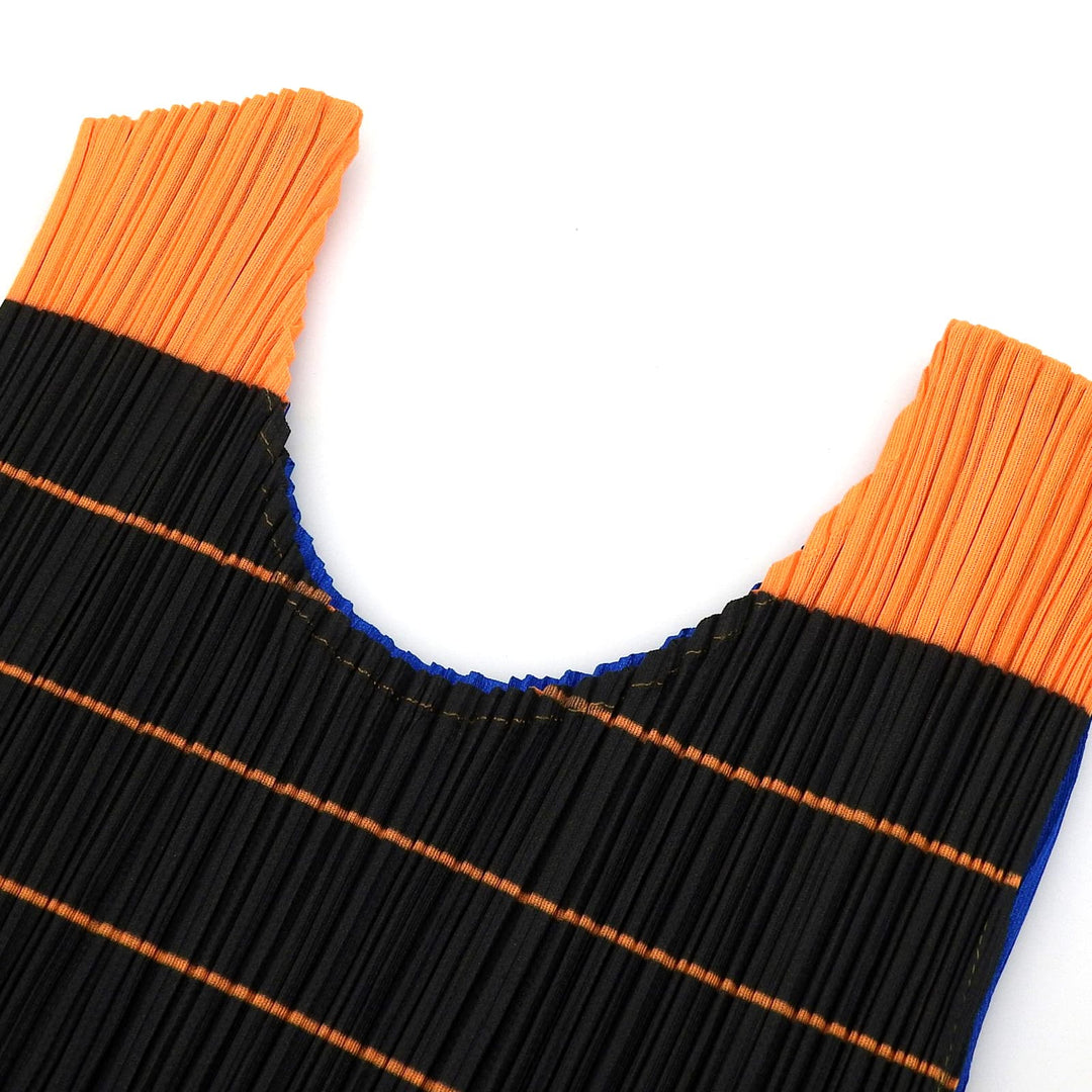 極美品▲PLEATS PLEASE プリーツプリーズ イッセイミヤケ PP64-JK236 プリーツ ノースリ カットソー マルチ 3 日本製 正規品 レディース