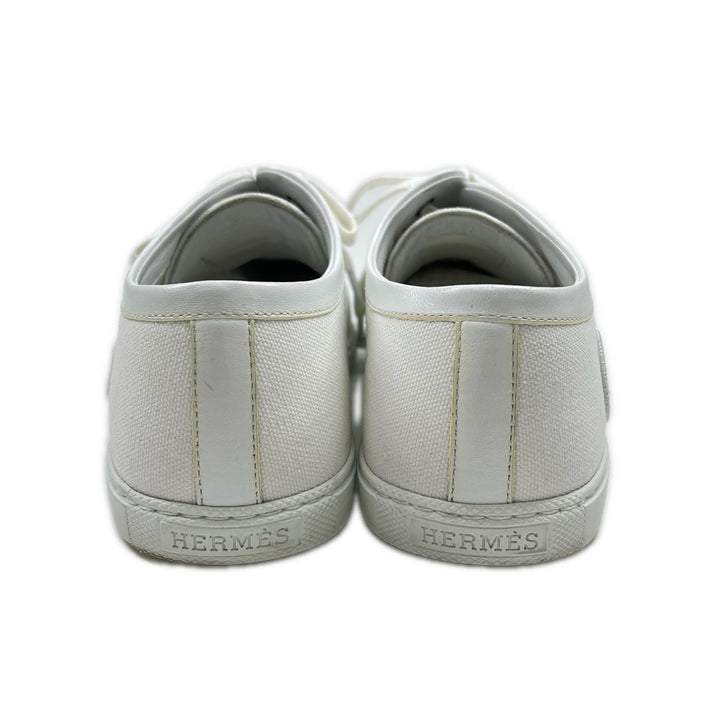 美品▲HERMES エルメス 2024年製 241180Z イノサン キャンバス ロゴ刺繍 パッチ ローカットスニーカー 白 37 レディース 定価127600円