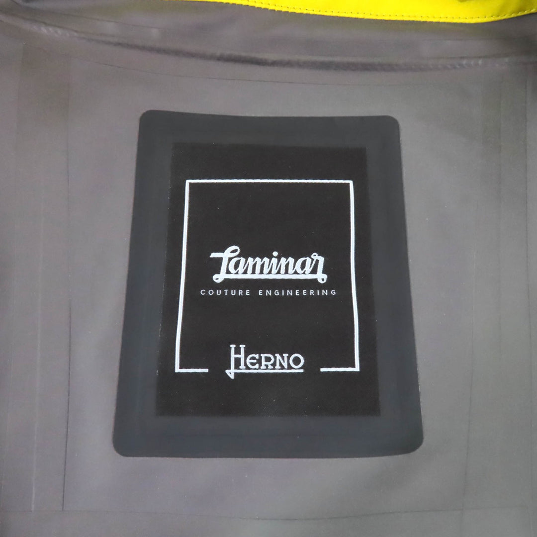 未使用品★Herno ヘルノ 2021年製 GA007DL ラミナー GORE-TEX ナイロンジャケット イエロー 42 伊製 正規品 レディース 定価163900円