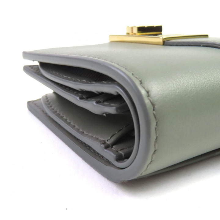 極美品◇FERRAGAMO フェラガモ 0775288 レザー ガンチーニ金具付き コンパクトウォレット 二つ折り財布 アッシュグレー 箱付 イタリア製
