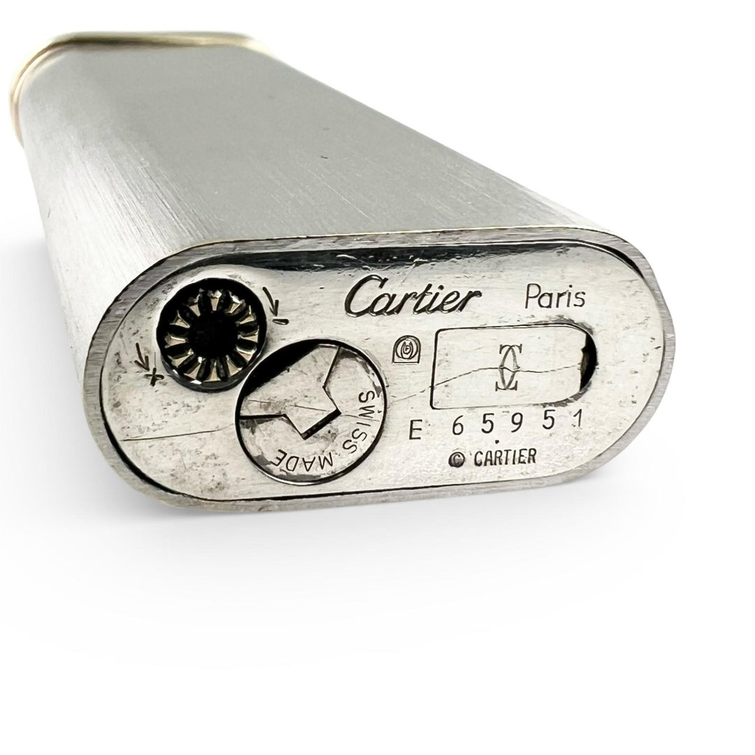 美品▲Cartier カルティエ トリニティ ヘアライン オーバル型 ローラー式 ガス ライター シルバー ゴールド スイス製 メンズ 着火確認済