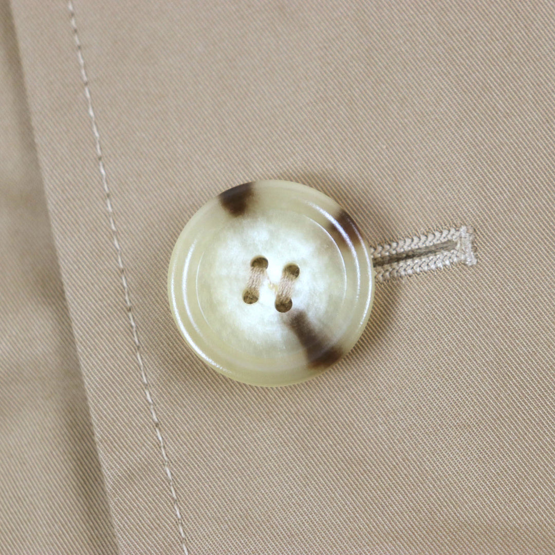 美品▼GUCCI グッチ 452368 バックタイガー刺繍 裏地シルク100% ロゴ入りボタン トレンチコート ベージュ 46 イタリア製 正規品 メンズ