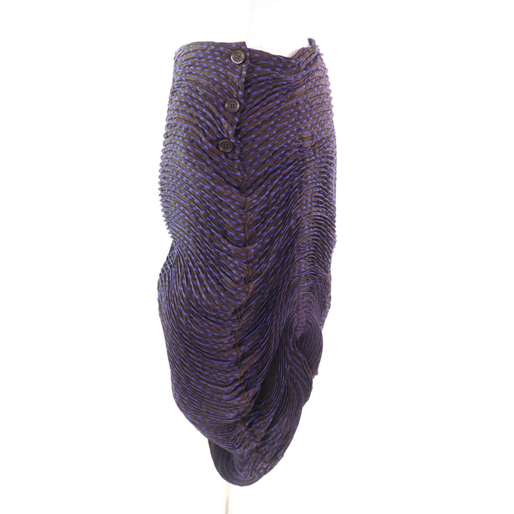 極美品★ISSEY MIYAKE イッセイミヤケ IM62FG565 3Dスチーム 膝丈 スカート パープル ブラウン 2 日本製 正規品 レディース
