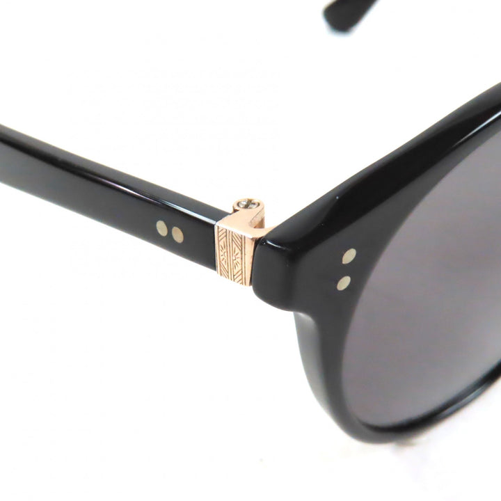 美品▼OLIVER PEOPLES オリバーピープルズ Tannen ボストンシェイプ サングラス ブラック 50□23-145 箱・保存袋・ケース付き メンズ