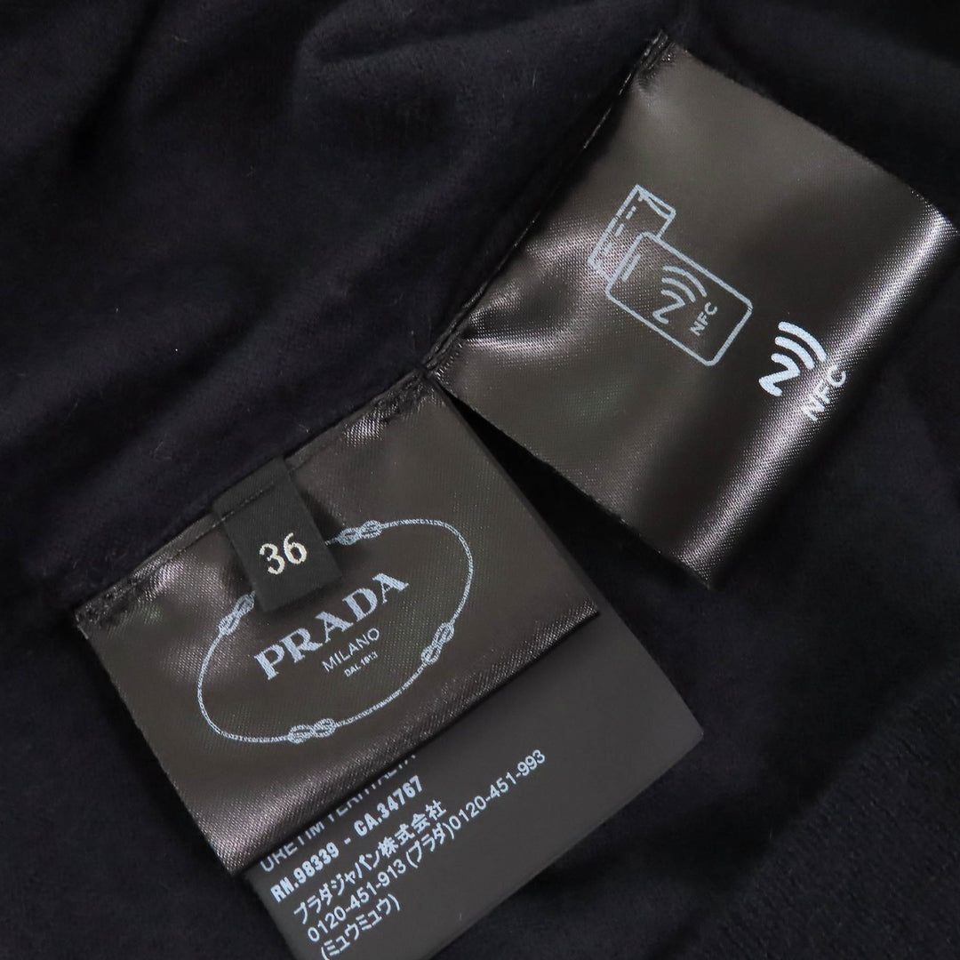 美品△PRADA プラダ 2023年製 P24D2Q カシミヤ100％ クルーネック 半袖 ニット セーター ネイビー36 イタリア製 　正規品 定価291500円