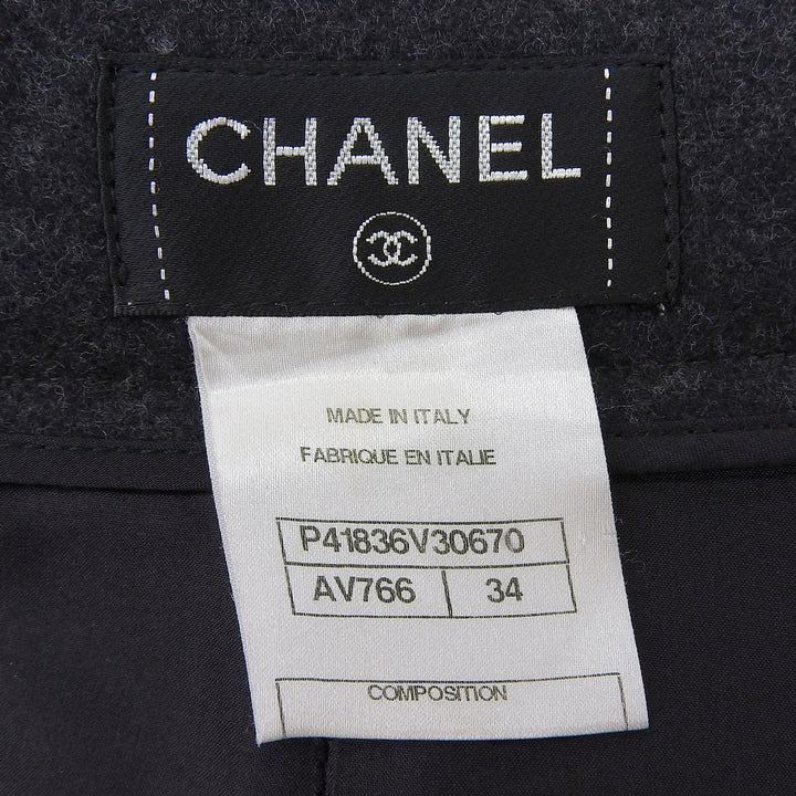 極美品▲CHANEL シャネル P41836 ウール アンゴラ混 ココボタン付き ひざ丈 台形 スカート グレー 34 正規品 レディース