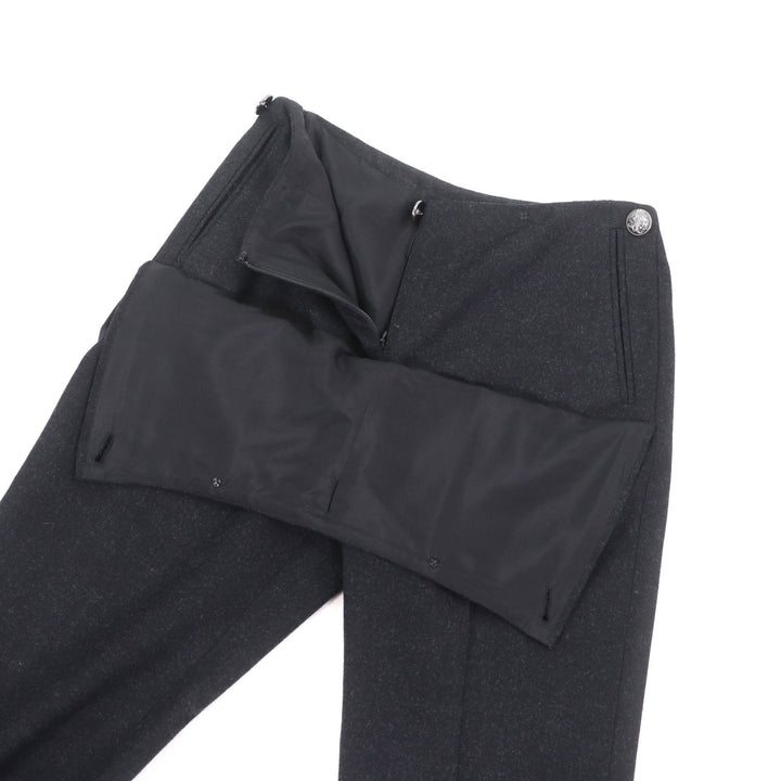 極美品★CHANEL シャネル P59000 裏地シルク100％ ロゴボタン付 センタープレス パンツ ウールパンツ チャコールグレー 38 レディース