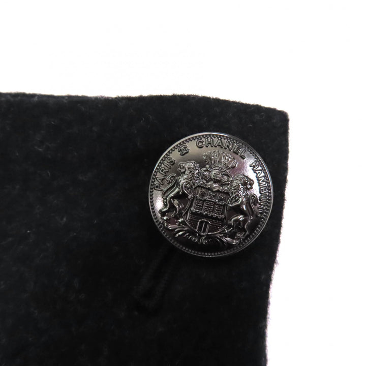 極美品★CHANEL シャネル P59000 裏地シルク100％ ロゴボタン付 センタープレス パンツ ウールパンツ チャコールグレー 38 レディース