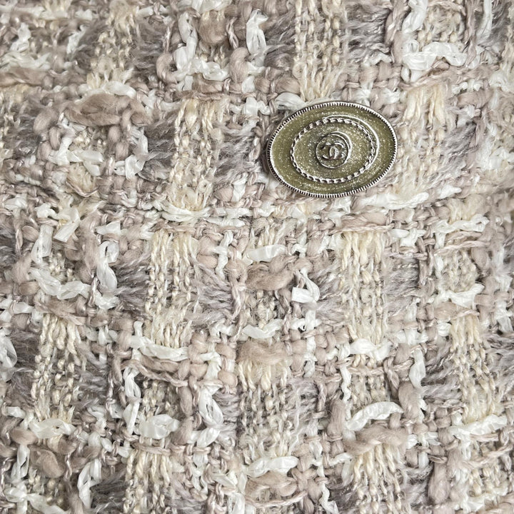 極美品▲CHANEL シャネル P47766 ココマークパーツ 膝丈 ツイードスカート タイトスカート ベージュ 36 フランス製 正規品 レディース