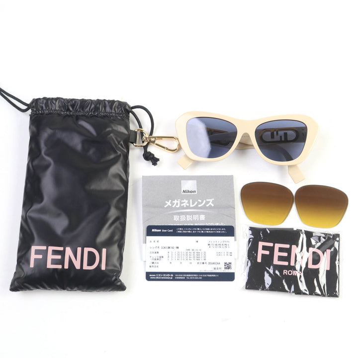 極美品☆FENDI フェンディ FE40064F サングラス アイウェア ベージュ ゴールド金具 53□16 145 度入り ケース付き フランス製 レディース