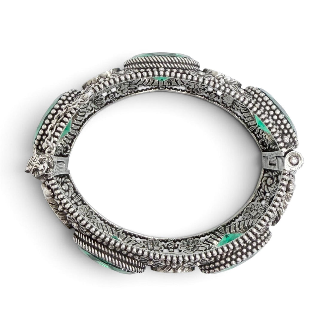 美品△GUCCI グッチ インターロッキングG フラワー キャットヘッド グリーンカラーストーン AG925 バングル シルバー 16 伊製 重量87.3g