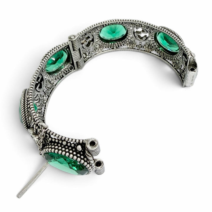 美品△GUCCI グッチ インターロッキングG フラワー キャットヘッド グリーンカラーストーン AG925 バングル シルバー 16 伊製 重量87.3g
