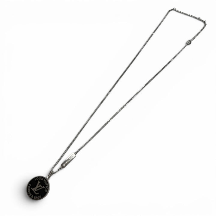 美品□LOUIS VUITTON ルイヴィトン 2022年製 M00911 ネックレス・LVアワード ペンダント アクセサリー シルバー ブラック イタリア製