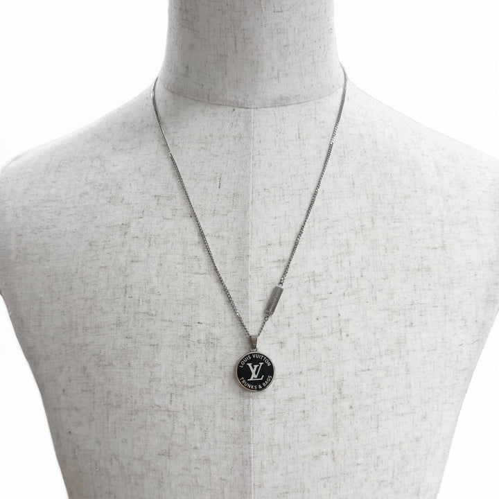 美品□LOUIS VUITTON ルイヴィトン 2022年製 M00911 ネックレス・LVアワード ペンダント アクセサリー シルバー ブラック イタリア製