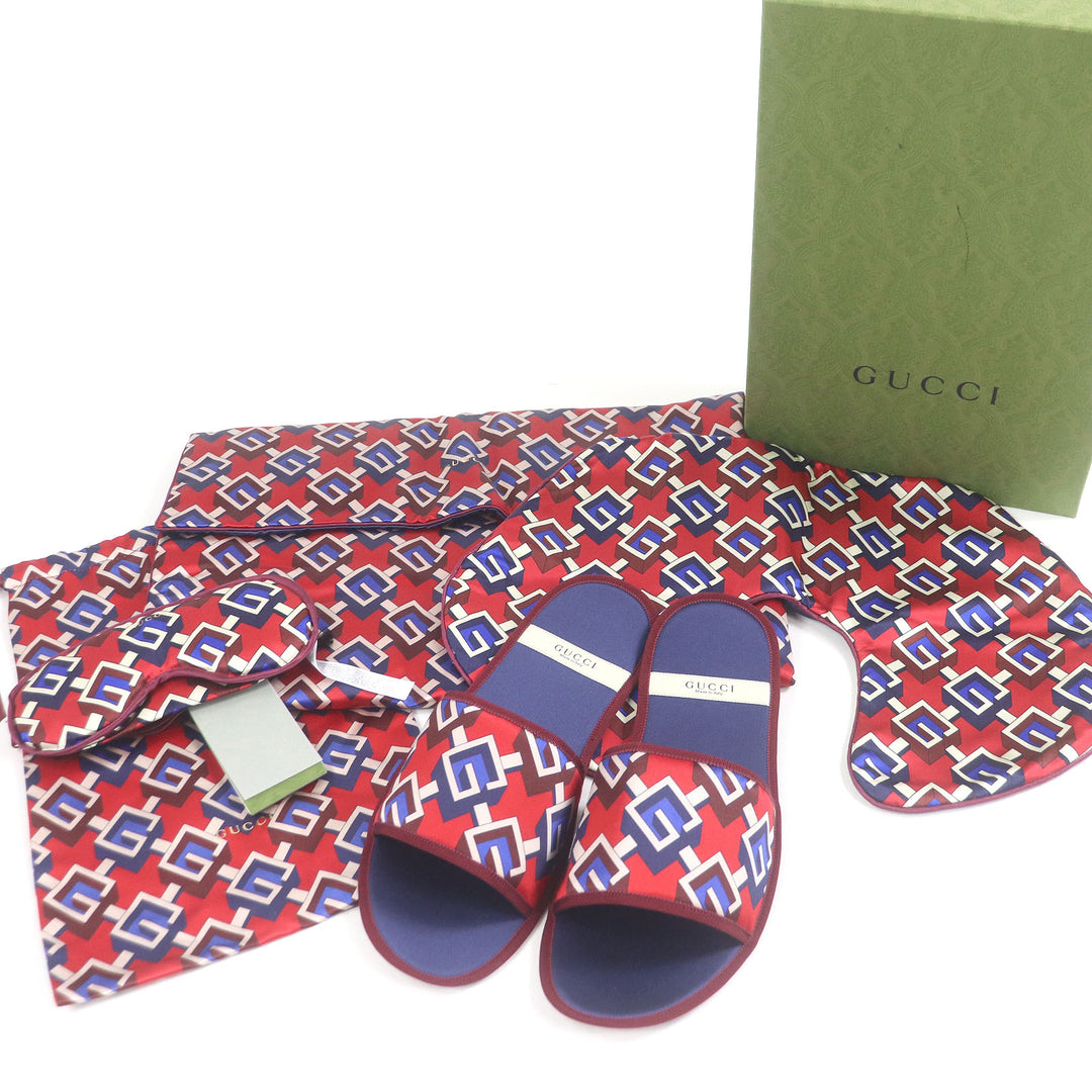 未使用品□GUCCI グッチ 662431 シルク100% ジオメトリックG アイマスク ネックピロー スリッパ トラベルセット XL 箱付き イタリア製