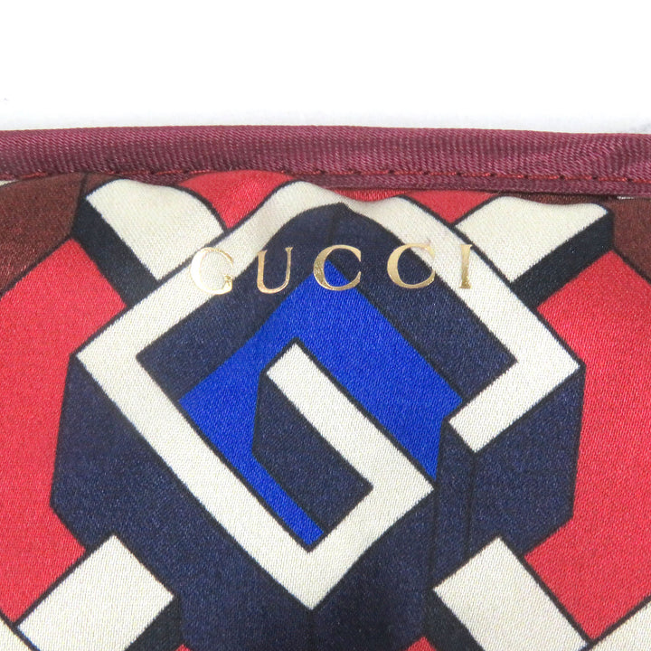 未使用品□GUCCI グッチ 662431 シルク100% ジオメトリックG アイマスク ネックピロー スリッパ トラベルセット XL 箱付き イタリア製