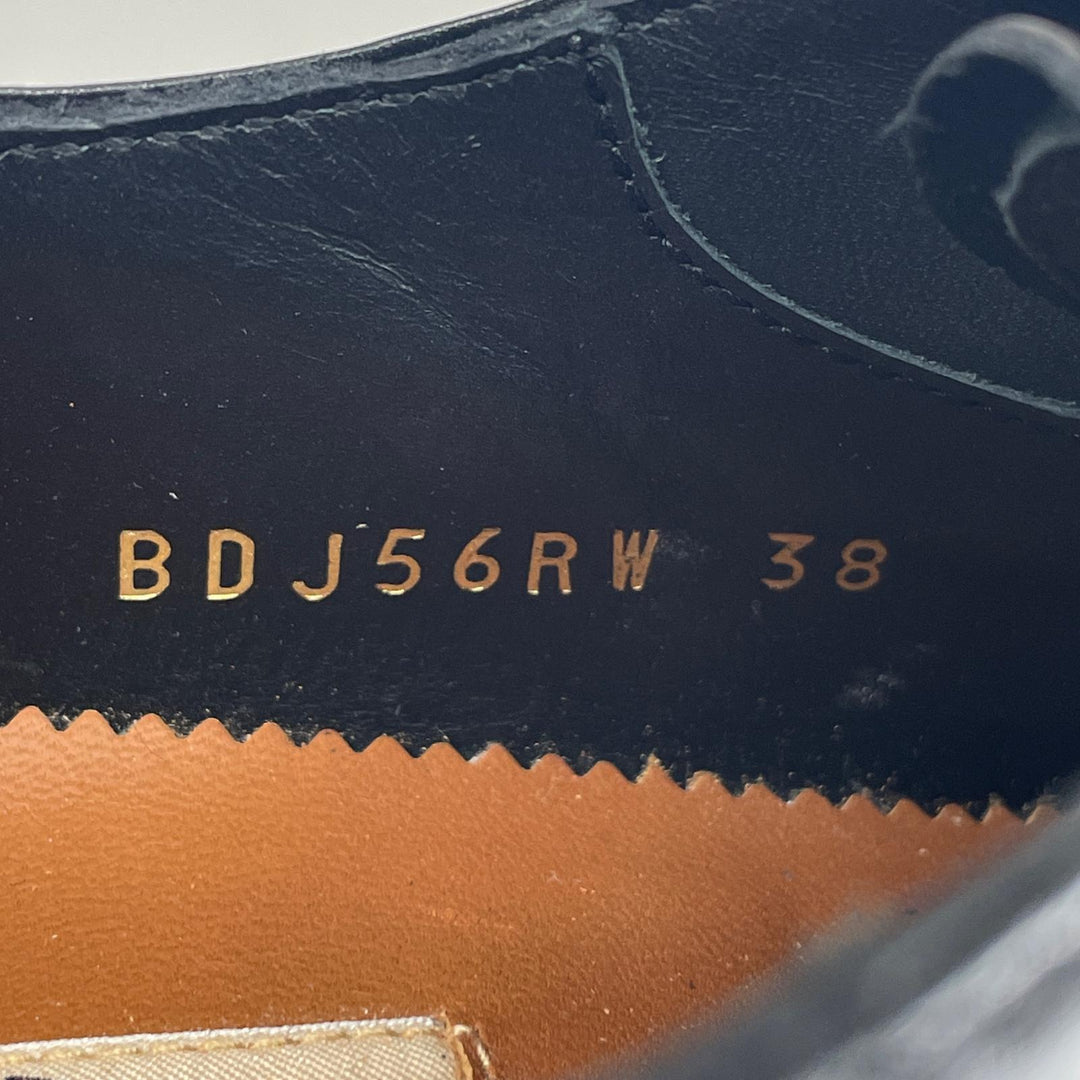 美品▲Valentino Garavani ヴァレンティノガラヴァーニ BDJ56RW スタッズ レザーシューズ ブラック 38 保存袋付き イタリア製 レディース