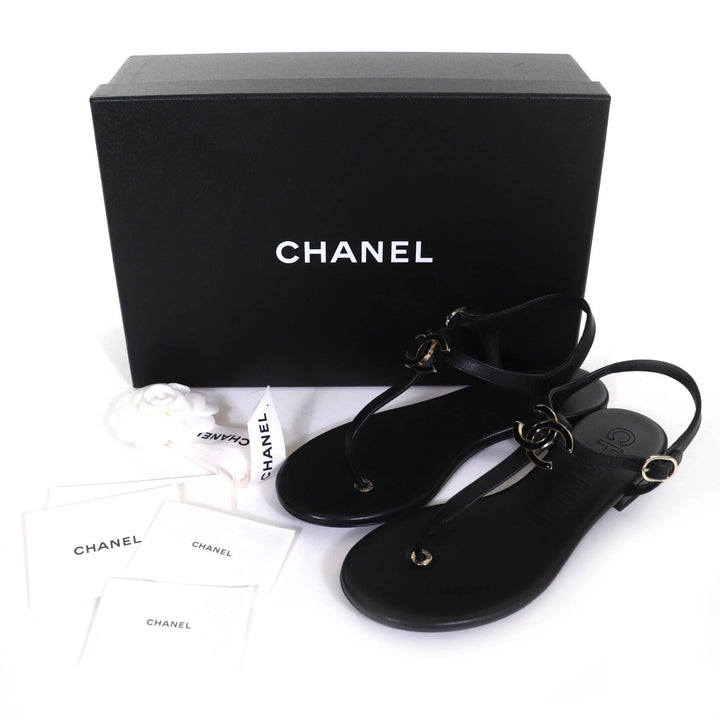 未使用品△CHANEL シャネル 24C G45428 ココマーク アンクルストラップ レザー トングサンダル フラットサンダル ブラック 36 スペイン製
