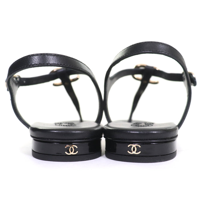 未使用品△CHANEL シャネル 24C G45428 ココマーク アンクルストラップ レザー トングサンダル フラットサンダル ブラック 36 スペイン製