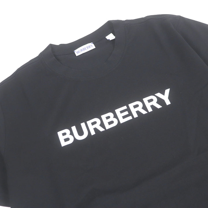 未使用品□BURBERRY バーバリー 8080324 コットン100％ ロゴプリント クルーネック カットソー 半袖Ｔシャツ ブラック M 正規品 メンズ