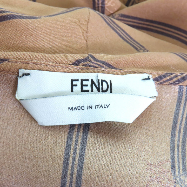 美品★FENDI フェンディ 2021年製 FDB659 シルク100％ オーロックカフス付 FFロゴ刺繍入り デザイン ワンピース ブラウン 36 伊製 正規品