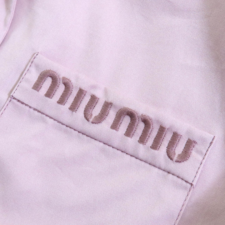 極美品△MIUMIU ミュウミュウ 2024年製 MK1888 ポプリン コットン100％ ロゴ刺繍 長袖シャツ OPALE 36 イタリア製 正規品 定価170500円
