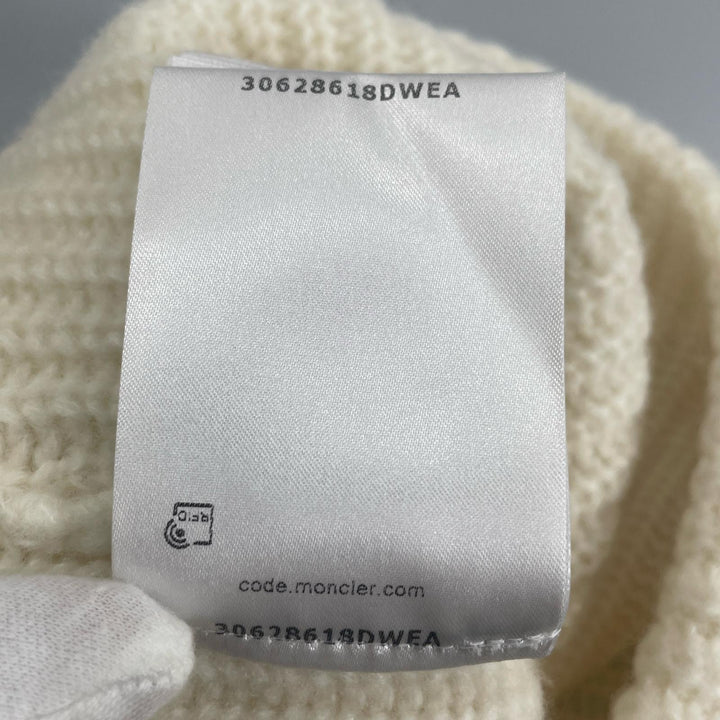 極美品▲MONCLER モンクレール 24年製 J20933B00072 BERRETTO ロゴワッペン付き ウール ニットキャップ ホワイト UNI イタリア製 正規品
