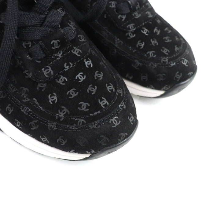 極美品★CHANEL シャネル G39230 総ココマーク柄 レースアップ スウェードレザー スニーカー ブラック 37 保存袋付き 伊製 レディース