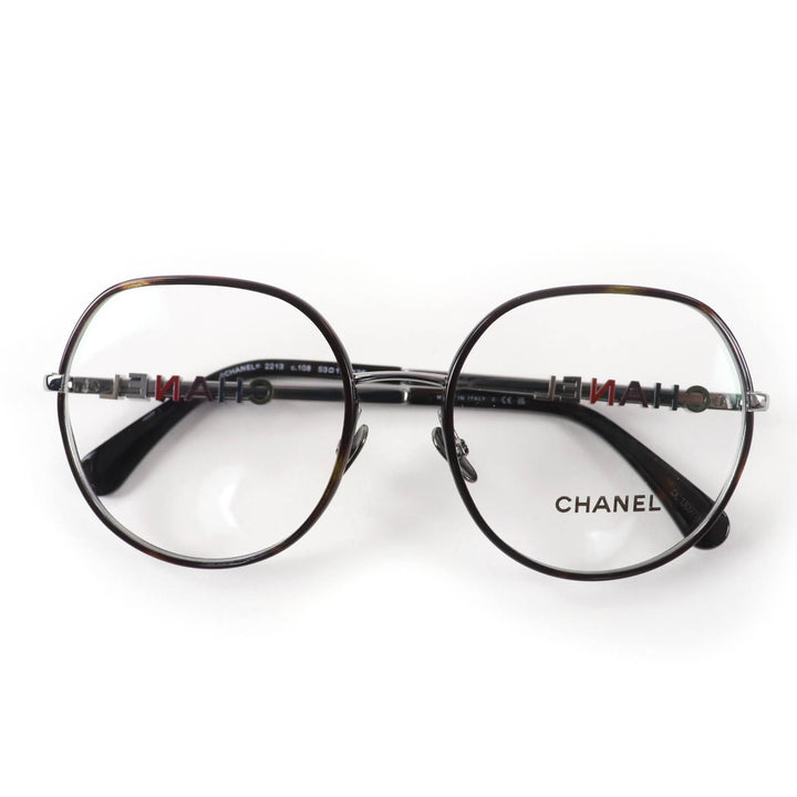 極美品☆CHANEL シャネル 2213 メタル ロゴ入り メガネ 眼鏡 アイウェア クリアブラウン（マーブル） シルバー 53□17 135 デモレンズ
