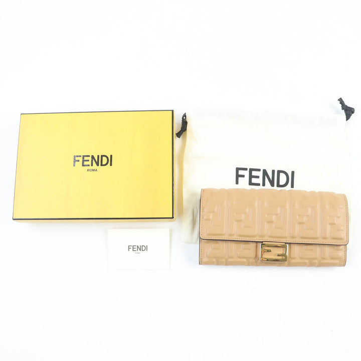 極美品☆FENDI フェンディ 8M0251 立体FFロゴ FF金具 バゲット コンチネンタル ナッパレザー ロングウォレット 長財布 ブラウン系