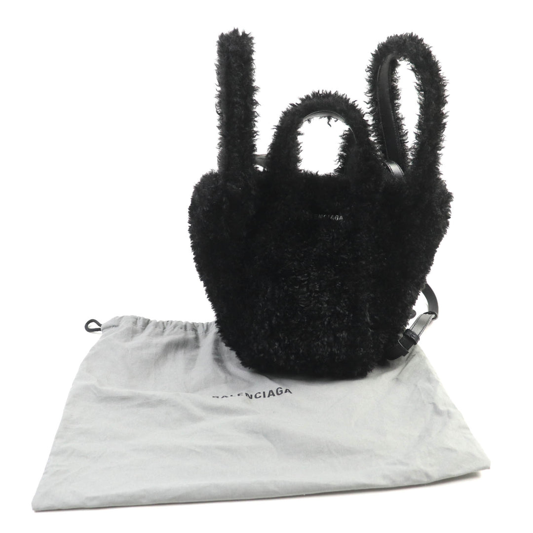 極美品★BALENCIAGA バレンシアガ 672793 エブリデイ 2.0 xs ロゴ刺繍入り Fファー ショルダー トートバッグ ブラック 保存袋付 伊製