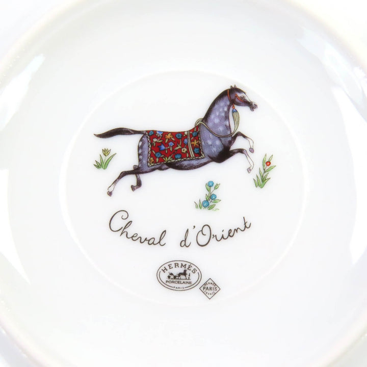 未使用品★HERMES エルメス シュヴァルドリアン 陶器 ホース 馬モチーフ ティーカップ・ソーサー 1セット 食器 マルチ 箱付き レディース