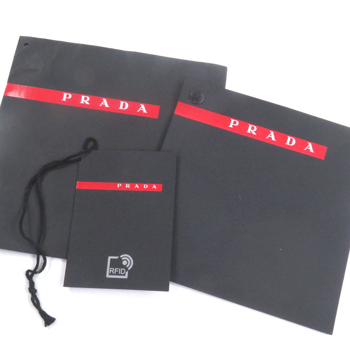美品□PRADA プラダ 21AW リサイクルポリエステル フード入り ダウンベスト ブラック系 M ハンガー・ガーメント付き イタリア製 正規品