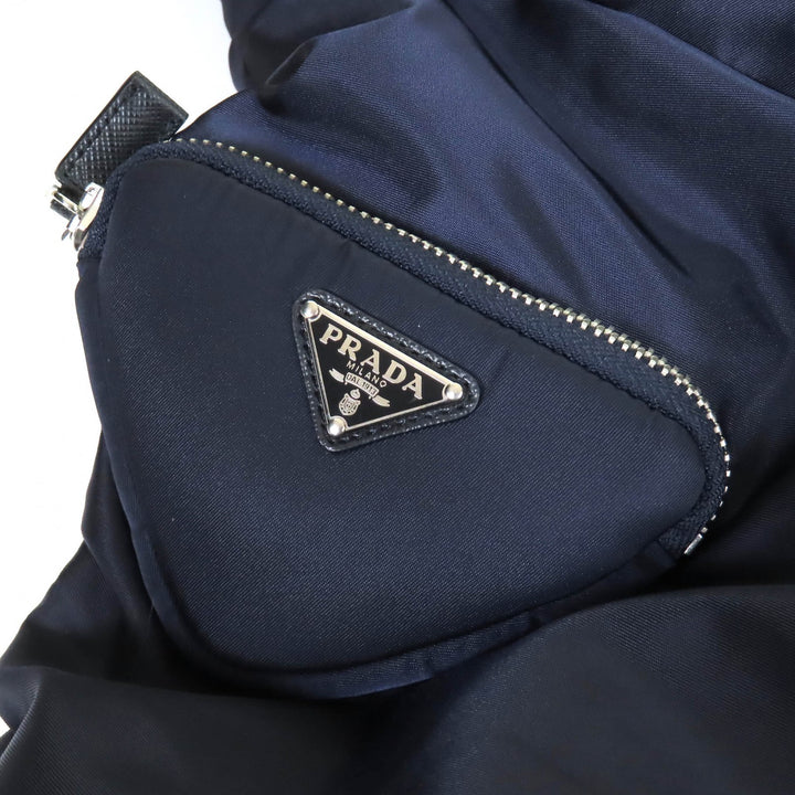 未使用品△PRADA プラダ 2021年製 29Y995 トライアングルロゴポーチ付 エコファー・フード付 RE-NYLON ロング コート ネイビー 36 正規品