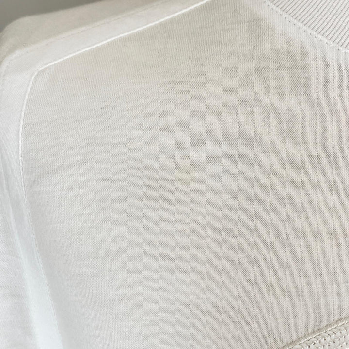 美品▲FENDI フェンディ FS7111 ズッカ柄 ロゴ入り バックフリンジデザイン 半袖Ｔシャツ ホワイト XXS 日本Sサイズ相当 正規品