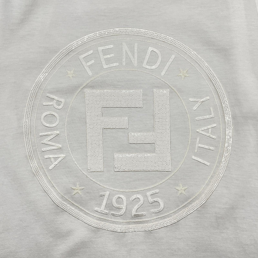 美品▲FENDI フェンディ FS7111 ズッカ柄 ロゴ入り バックフリンジデザイン 半袖Ｔシャツ ホワイト XXS 日本Sサイズ相当 正規品