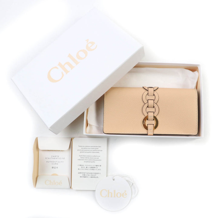 極美品★Chloe クロエ CHC21SP115E04284 ダリル SandyBeige ロゴ金具付 レザーウォレット２つ折り財布 長財布 箱・保存袋付 スペイン製
