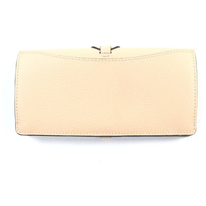 極美品★Chloe クロエ CHC21SP115E04284 ダリル SandyBeige ロゴ金具付 レザーウォレット２つ折り財布 長財布 箱・保存袋付 スペイン製