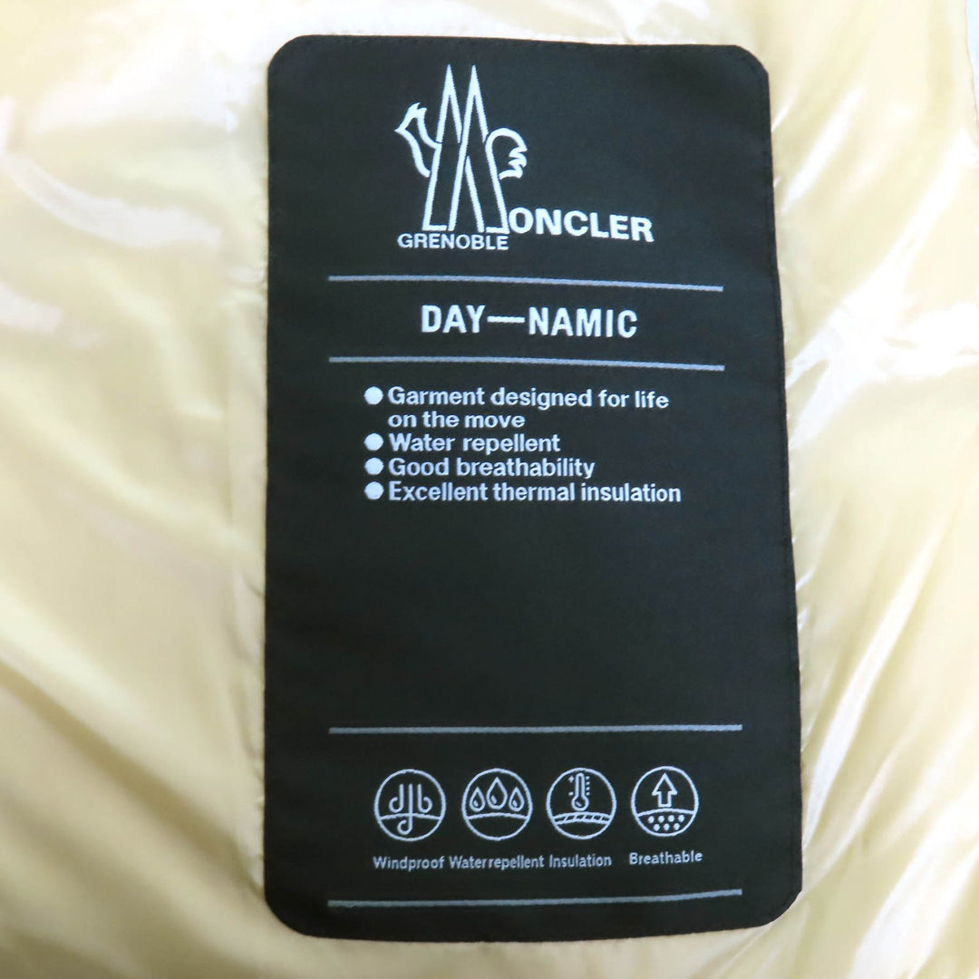 極美品△MONCLER GRENOBLE モンクレール グルノーブル 23-24SS SORAPIS ロゴワッペン ロゴボタン ダウンベスト オフホワイト 0 正規品