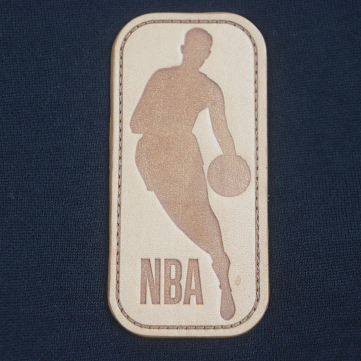 極美品▼ルイヴィトン NBA 21AW レザーワッペン ロゴ入りボタン 裏地モノグラム柄 シングルジャケット テーラード 46 伊製 正規品 メンズ