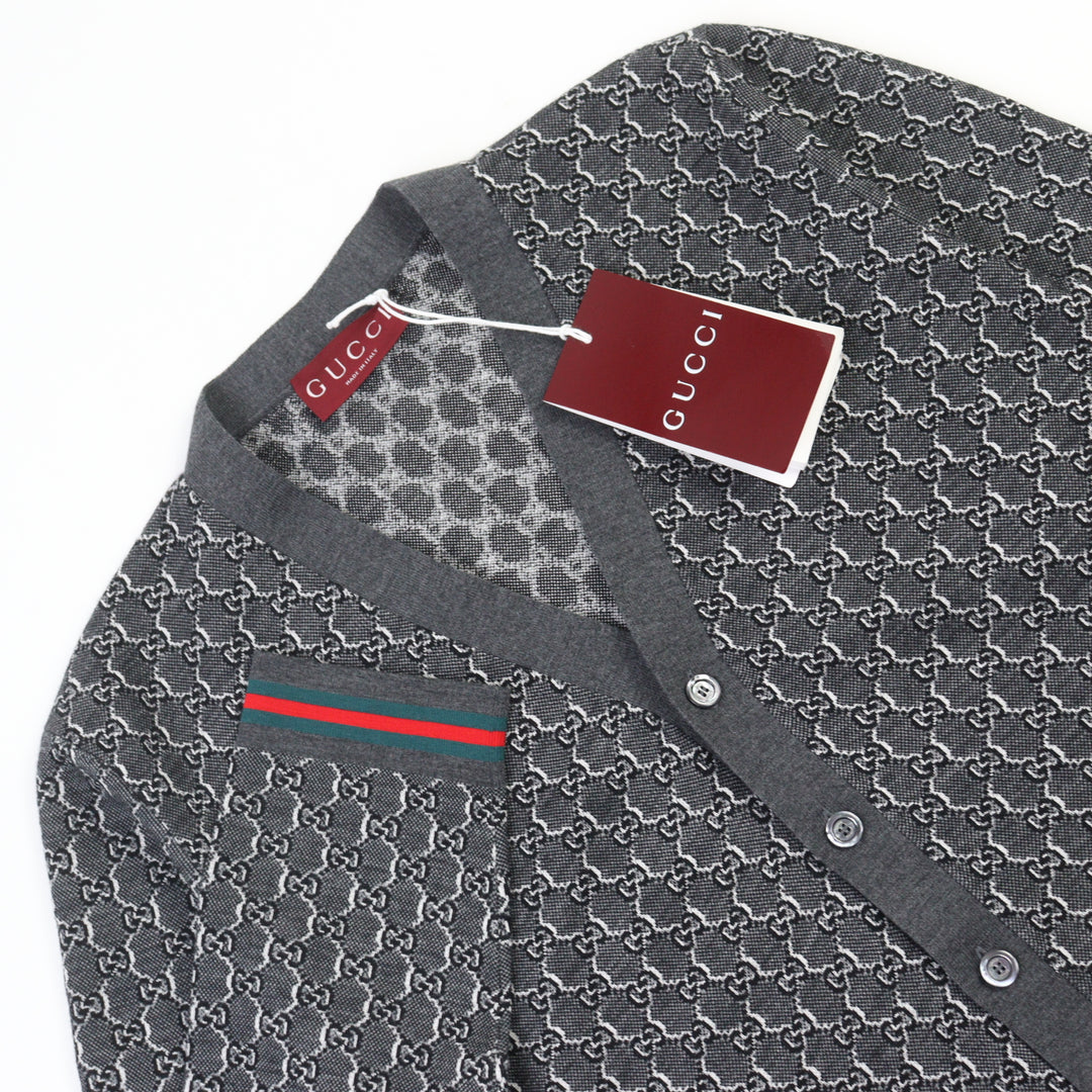 未使用品○GUCCI グッチ 24AW 801702 シルク混 GGジャガード ウェブライン ロゴボタン カーディガン グレー系 S 伊製 正規品 メンズ